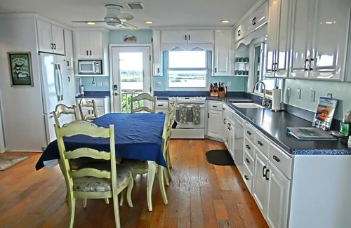 Spring Hill Casa | Casa única frente al mar en el Golfo de México, a menos de 1 hora al norte de Tampa