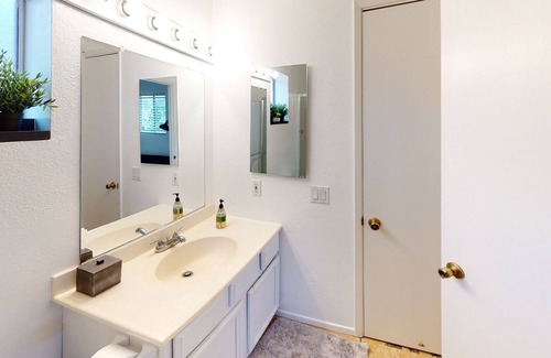 North Tustin Casa | Opuluxe Disneyland Getaway Unit 2