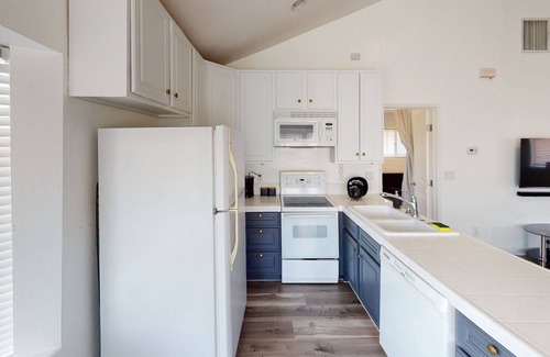 North Tustin Casa | Opuluxe Disneyland Getaway Unit 2