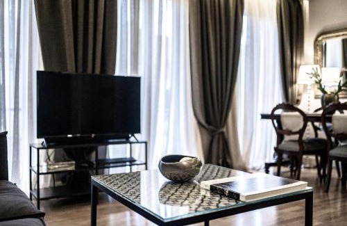 Old Town Apartamento | Opus 5 Luxury Apartment in Liston Corfu