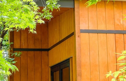 Sunshine Bay Casa | Ora° Retreat Tui Cabin Cozy Forest Escape