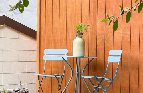 Sunshine Bay Casa | Ora° Retreat - Kereru Cabin - Lofted Lake Views
