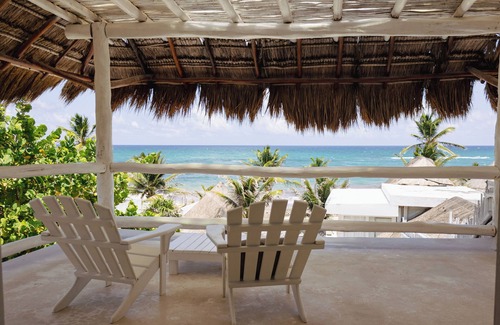 Zona Hotelera Casa | Orange Beach House 10bdr in Tulum Hotel Zone, Wake up every morning on the beach