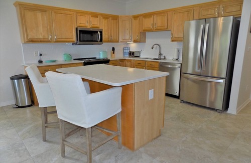 Orange Beach Condominio | Orange Beach Walker Key Bayfront Condo with Boat Access