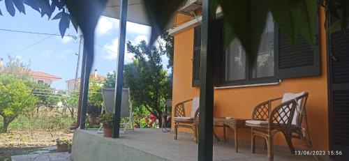Pefkochori Apartamento | Orange Tree Garden