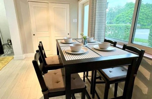 Coral Way Apartamento | Orange You Glad you came