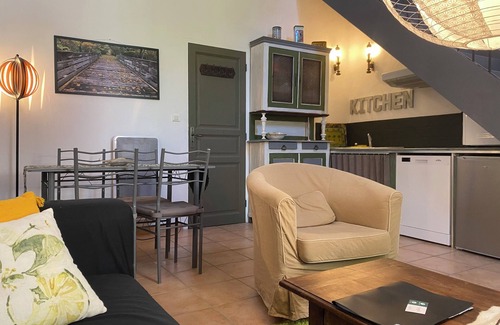 Cardet Apartamento | Orangerie de Cardet - Holiday flat "Le Tilleul"