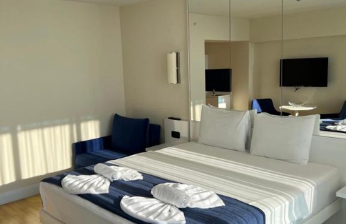 New Boulevard Apartamento | ORBI CiTY Aparthotel Black Sea View