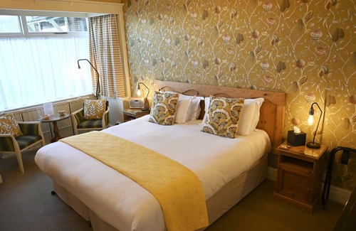 Knaresborough Casa | Orchard Club - Newton House
