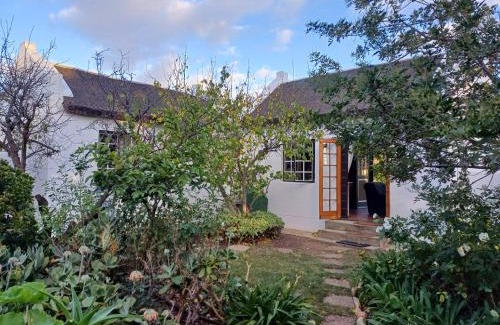 McGregor Casa | Orchard Cottage