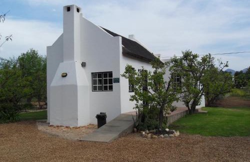 McGregor Casa | Orchard Cottage