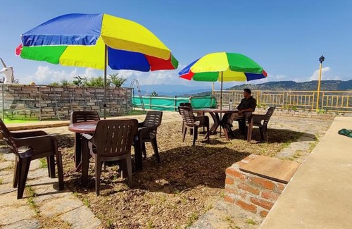 Shimla Hotel | Orchard Green Dummi