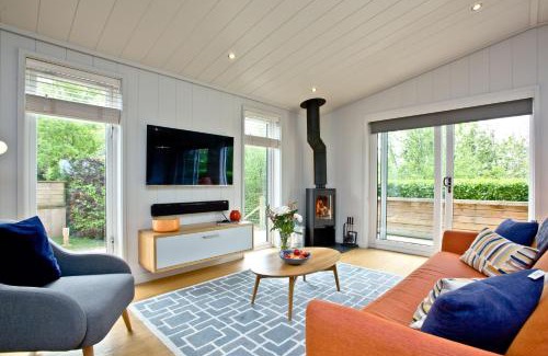 Cheddar Casa | Orchard Lodge, Strawberryfield Park