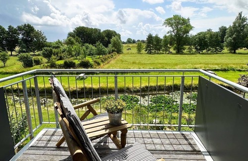 Poppenbull Apartamento | Orchard - Water lily farm
