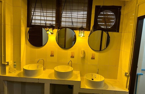 Nana Hotel | Orchid House