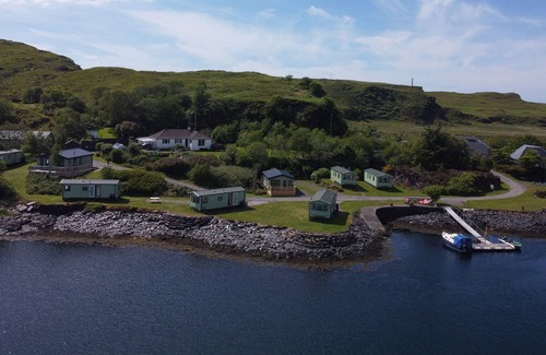 Slate Islands Cabina | ORCHID LODGE, pet friendly, country holiday cottage in Oban
