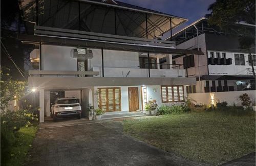 Thiruvananthapuram Casa | orchid villa