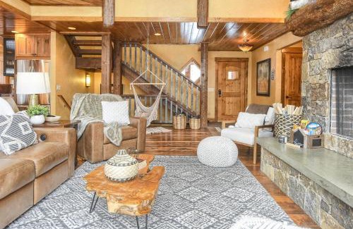 Deadwood Casa | Ore Car Lodge