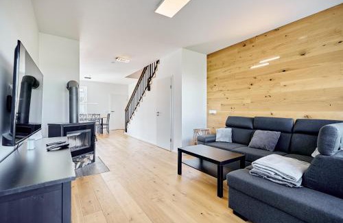 Loucna Pod Klinovcem Casa | Ore house by Mountain ways