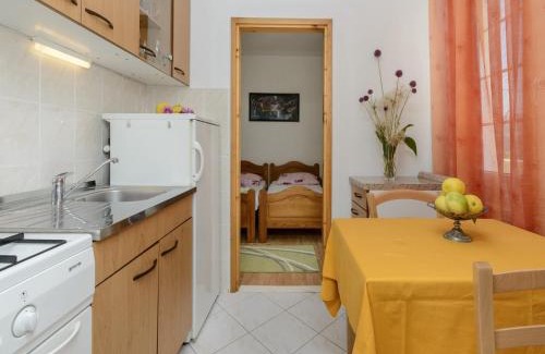 Kolocep Island Apartamento | Oreb Dream Apartments - One Bedroom Apartment with Terrace and Sea View Apartment 1