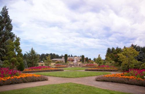 Silverton Cabina | Oregon Garden Resort