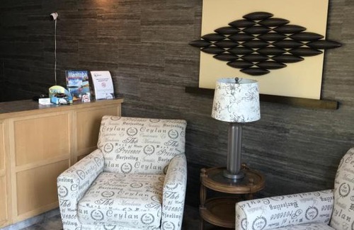 Flin Flon Hotel | Oreland Motel
