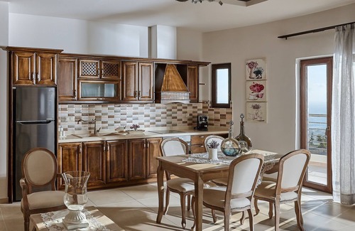 Kamilari Apartamento | Orelia Cretan Deluxe Apartments - Modern & Cosy 1