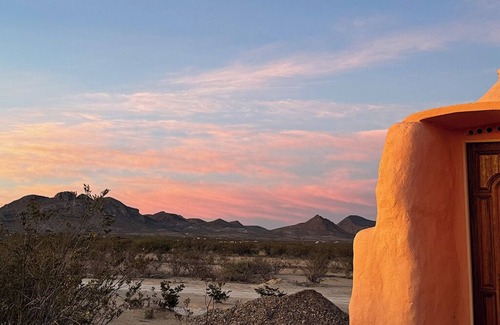 Alpine Cabina | Organic Earthen Desert Dome For Two -Sustainable Stay Under the Stars Terlingua