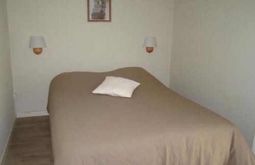 Geraudot Casa | Orient Village