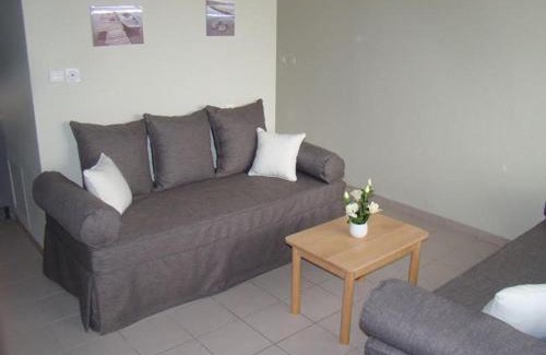 Geraudot Casa | Orient Village