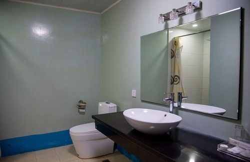 Livingstone Hotel | Oriental Swan Hotel Livingstone