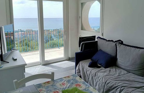 Villammare Apartamento | Casa Orione está a unos pasos del mar