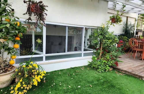 Haifa Apartamento | Orita moment of silence