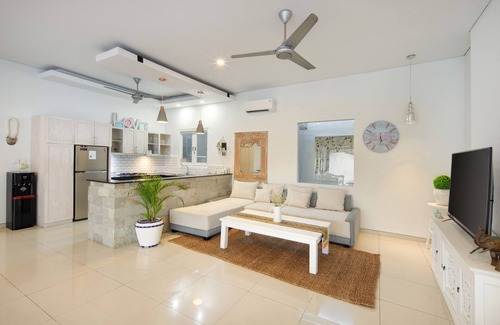 Berawa Villa | OriVista Charming Villa Shree Canggu 2 mins to beach
