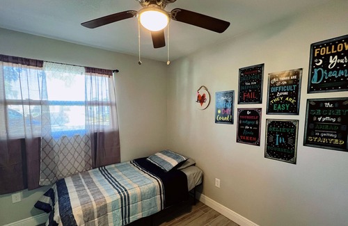 Pine Hills Casa | Orlando pool house 4BR near Universal Studios, Downtown, Arcade game