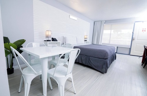 Kissimmee Hotel | Orlando Vacation Rooms