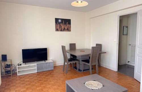 Chateaudun-Bannier Apartamento | ORLEANS GARE - Résidence calme - T2 - L'ESCALE DE LA GARE