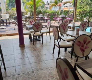 Sommerschield Casa | Orquidea GuestHouse Spa & Restaurant