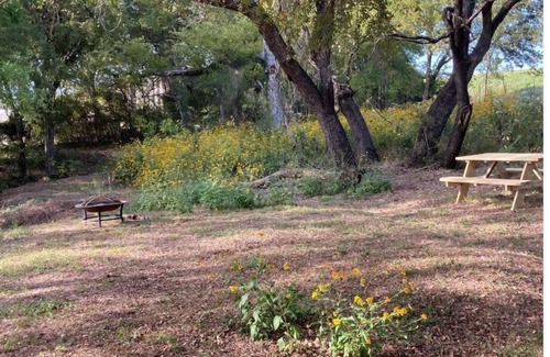 Marble Falls Casa | Orrasis dry tent site, LINGER