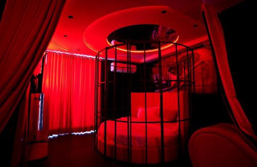 Gurugram Hotel | Orsom Stays Sassy - Sector 42