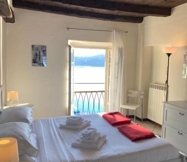 Orta San Giulio Apartamento | -Ortaflats- Appartamenti Imbarcadero & Palazzotto