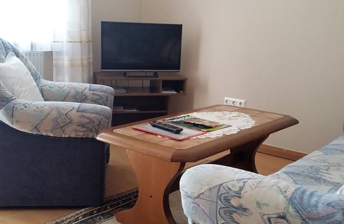 Bad Fuessing Apartamento | Apartamento local, amorosamente amueblado para sentirse bien