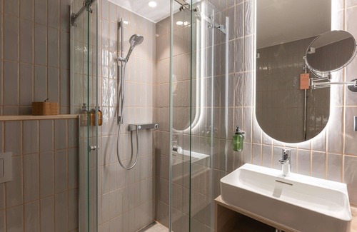 Kadriorg Hotel | Oru Hub Hotel Tallinn - Handwritten Collection