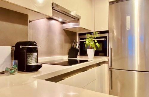 La Coruna Apartamento | Orzan Beach Surf Apartment
