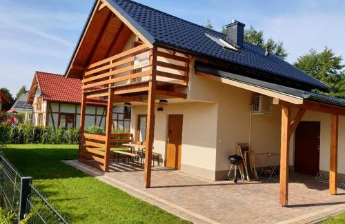 Kopalino Casa | OSADA CZTERY PORY ROKU - DOM WIOSNA