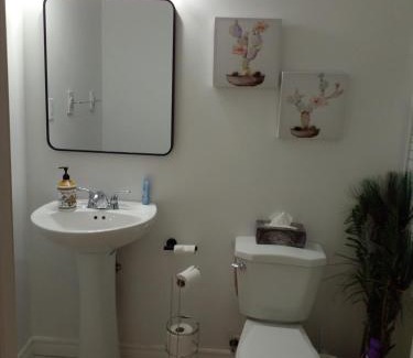 Lisgar Apartamento | Osaka One-bedroom basement apartment