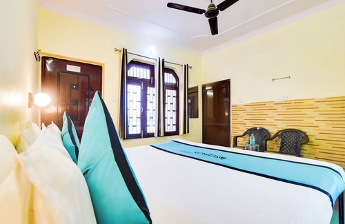 Tapovan Hotel | Oscenox Swiss Cottage