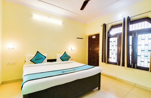 Tapovan Hotel | Oscenox Swiss Cottage
