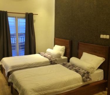 Nias Casa | Oseda Nias Surf House