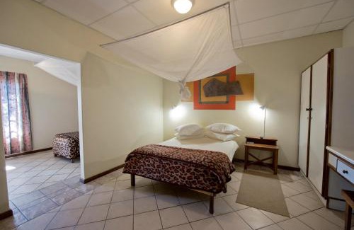 Oshakati Cabina | Oshakati Country Lodge